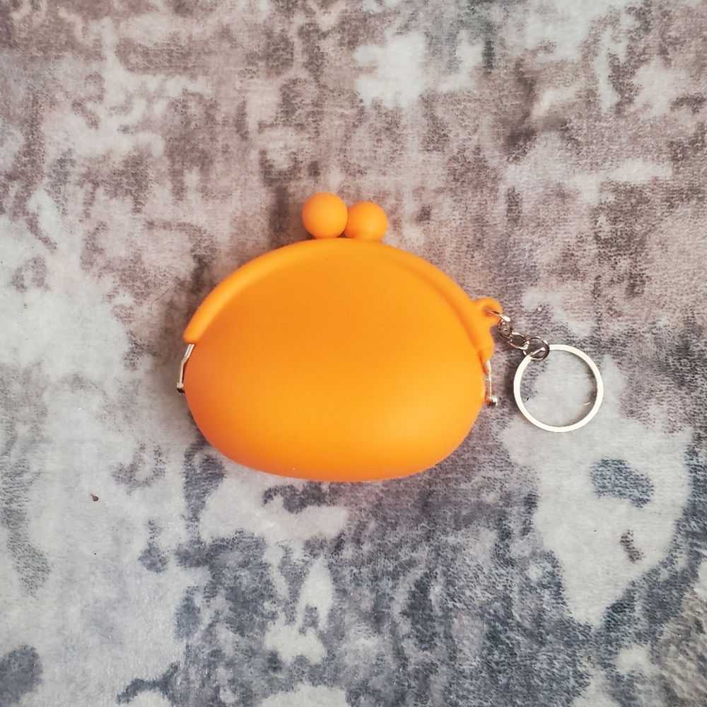 Cute Orange Silicone Coin Change Purse Kiss Closure